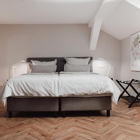 Dom Apartment III - Modern & Zentral Mit Kostenfreiem Parkplatz Фульда Экстерьер фото
